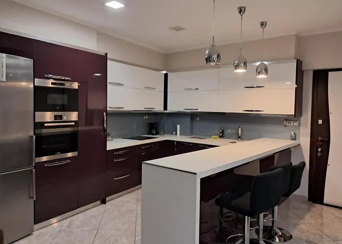 Double-v Appartamento Pírgos